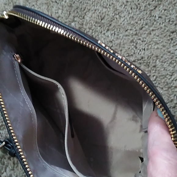 NOT FOR SALE - Picture 7 of 7